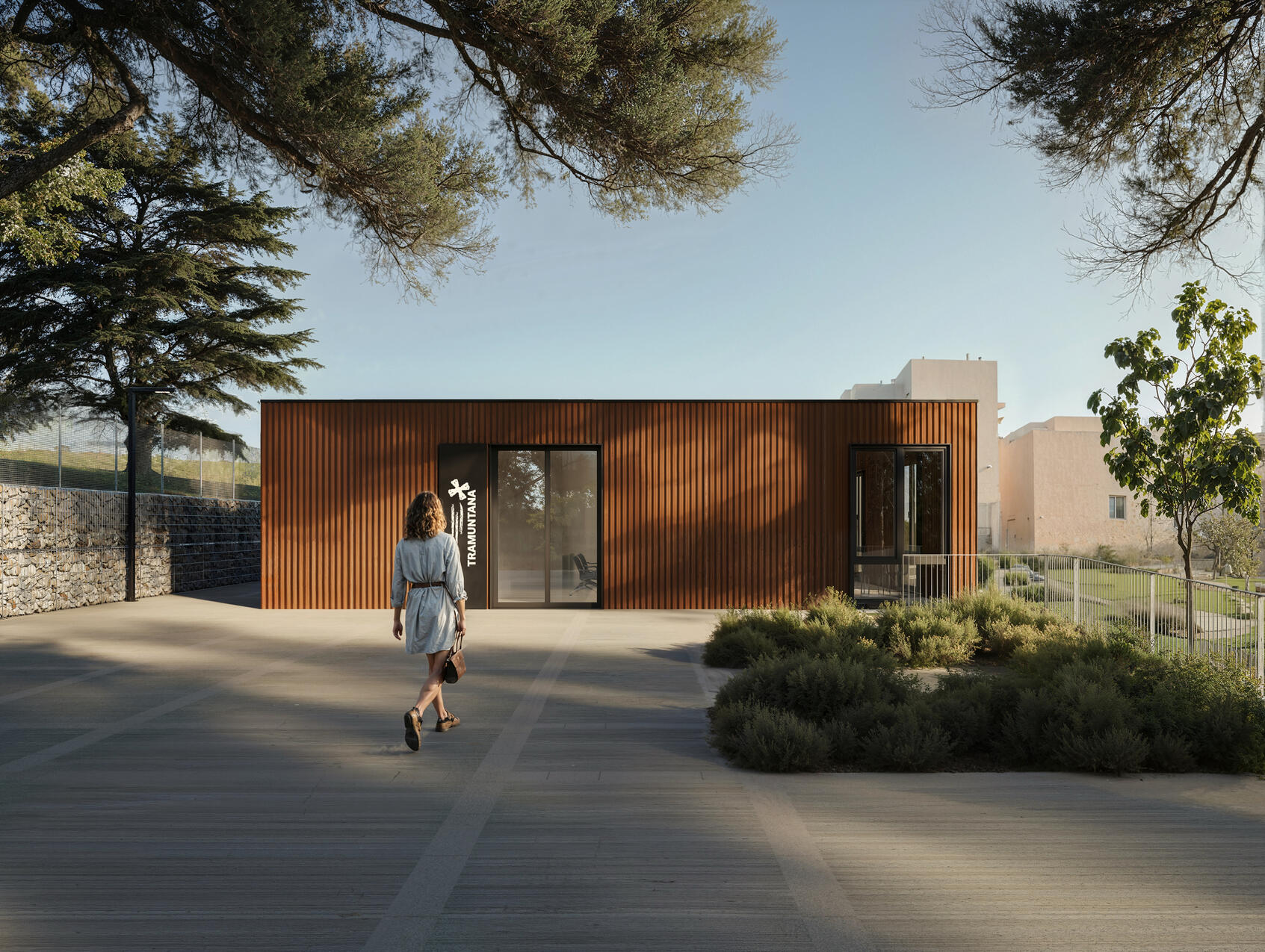 CENTRO TRAMUNTANA, Contrast Architecture